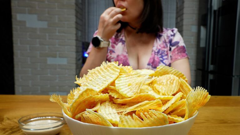 Prepara 5 chip croccanti in 10 minuti: il segreto per un gusto irresistibile!