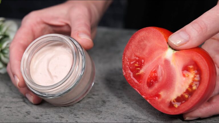 Scopri il segreto di bellezza: 1 pomodoro per una pelle senza rughe!