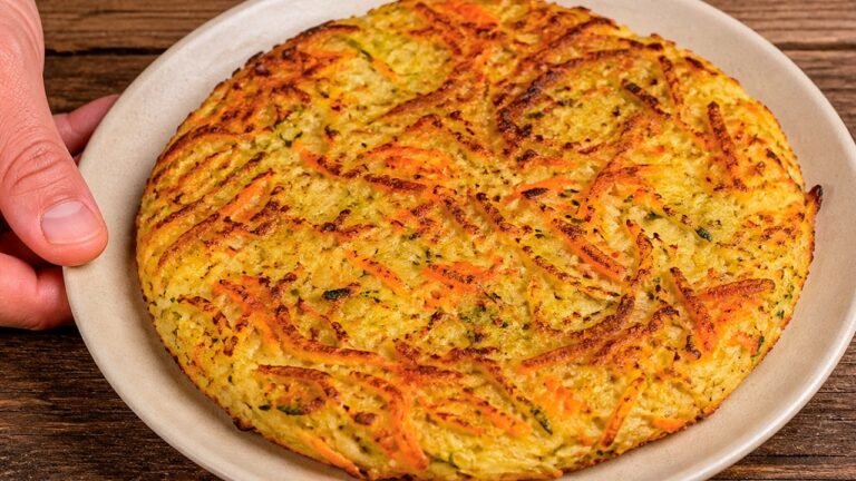 2 uova e 2 patate: la ricetta semplice che supera la pizza!